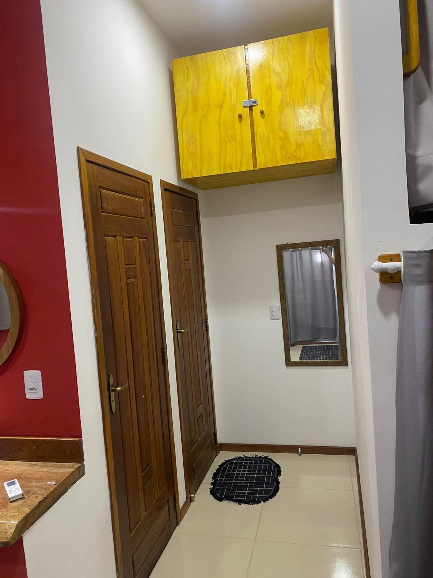Capsule hotel Flor De Ipe *